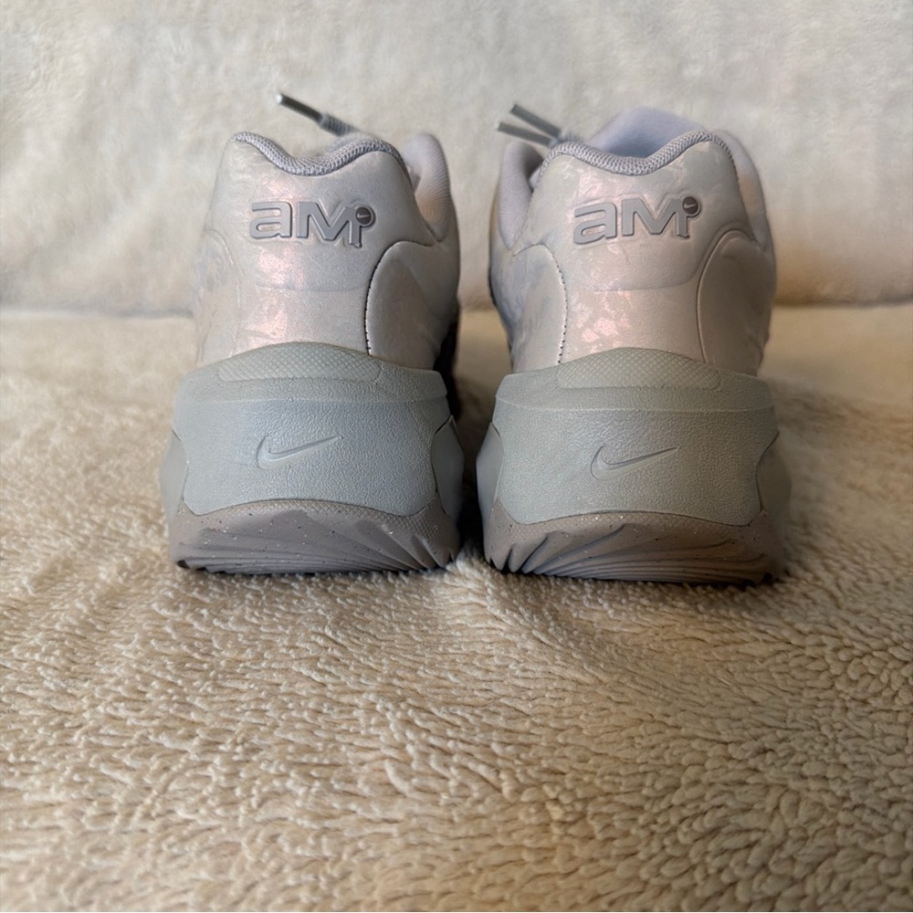 Nike Women’s Air Max Muse SE 8.5 College Grey - Picture 3 of 9